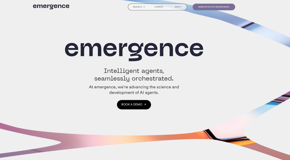 Скриншот Emergence AI
