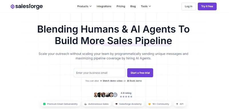 Скриншот Salesforge AI